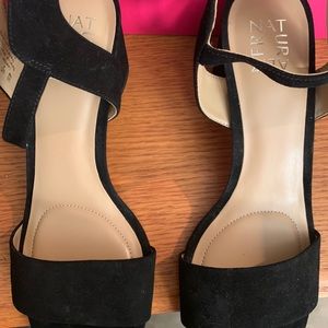 Brand new with box naturalizer brand ankle heels.